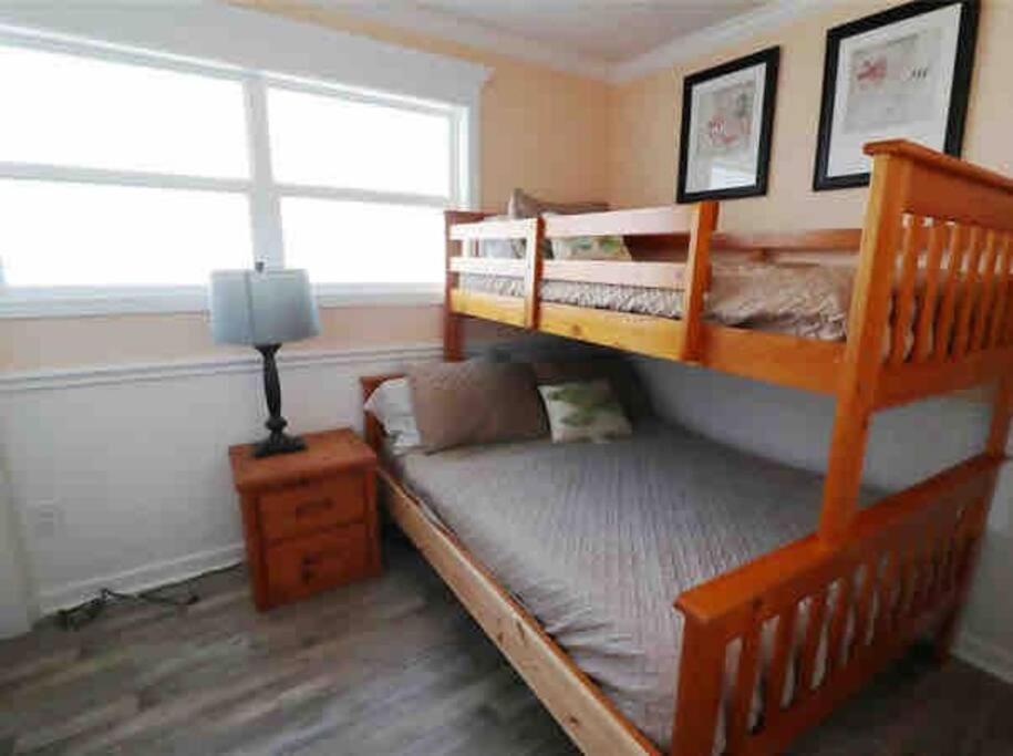 Athena'S Oceanfront Haven Villa Surfside Beach Exterior photo